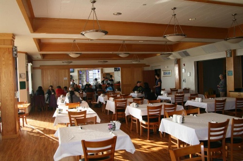 Oceanfront Lodge image 11