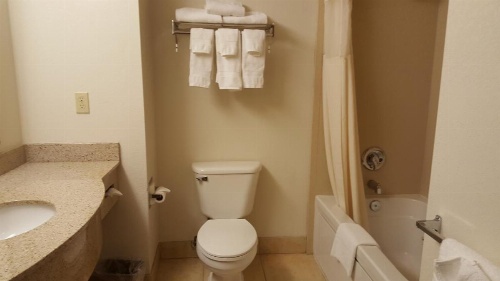 Oceanfront Lodge image 15