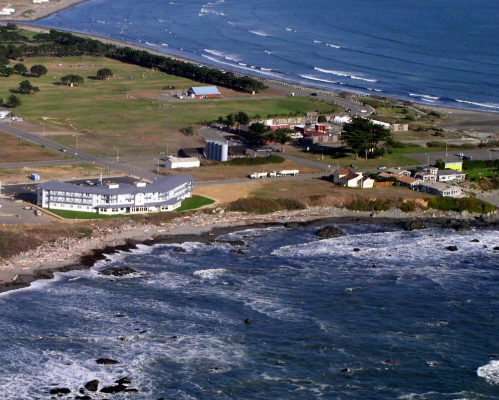 Oceanfront Lodge Image 31
