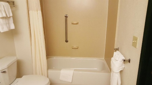 Oceanfront Lodge image 39