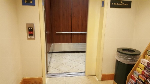 Oceanfront Lodge image 6